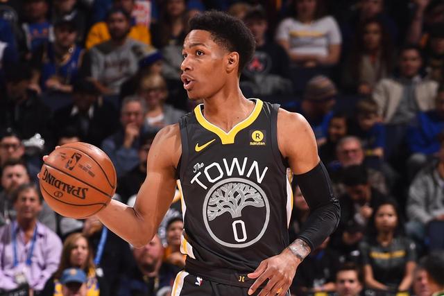 黄荣奇15分广东胜福建 孙铭徽16+18广厦胜四川